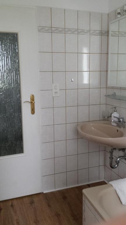 Konstanz Naehe, Ruhiges 4-Zim-Wohnung Bis 8 Personen クロイツリンゲン エクステリア 写真
